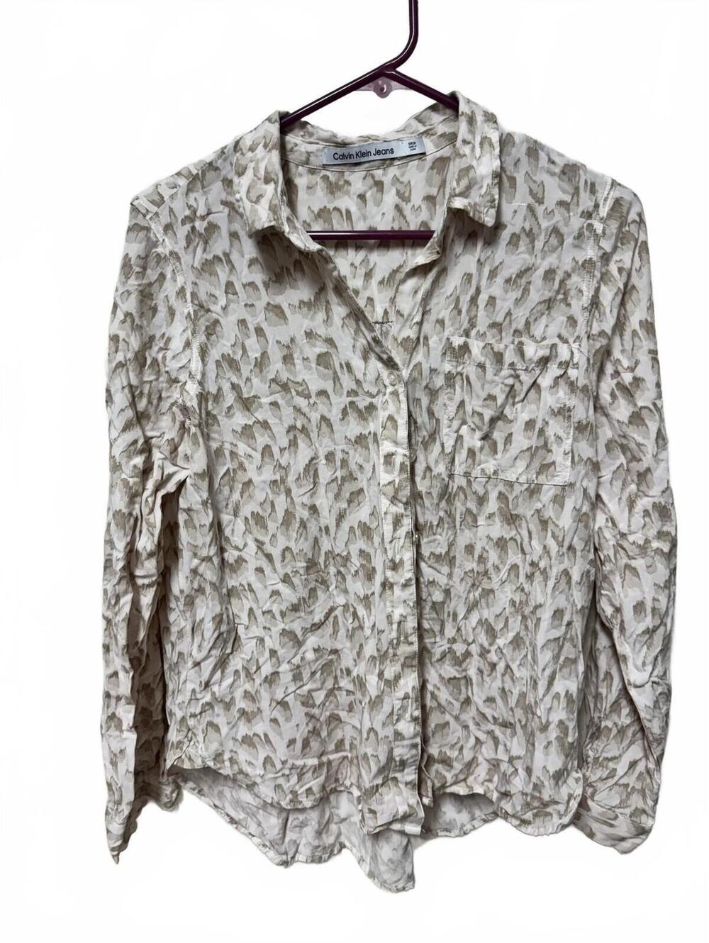 Calvin Klein Jeans Womens Size S Beige Leopard Print Button Down Shirt